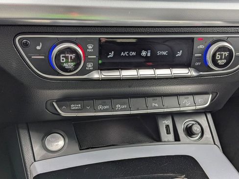 Used 2025 Audi Q5 2.0T Premium image 25