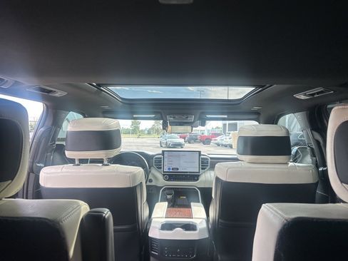 Used 2024 Toyota Sequoia Capstone image 30