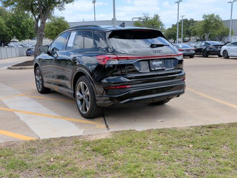Certified 2024 Audi Q4 e-tron Premium Plus w/ Premium Plus AWD/4WD image 8