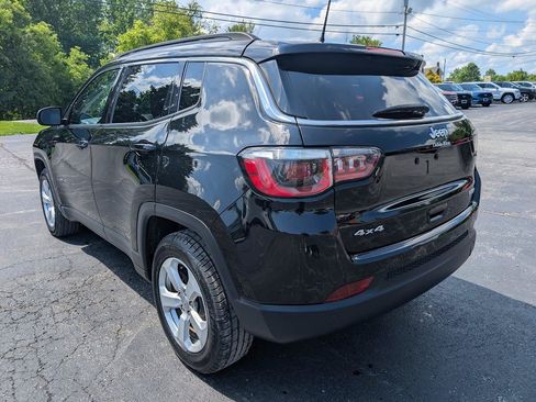 Used 2018 Jeep Compass Latitude w/ Popular Equipment Group AWD/4WD image 31