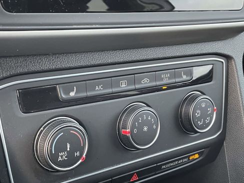 Used 2023 Kia Seltos EX image 54