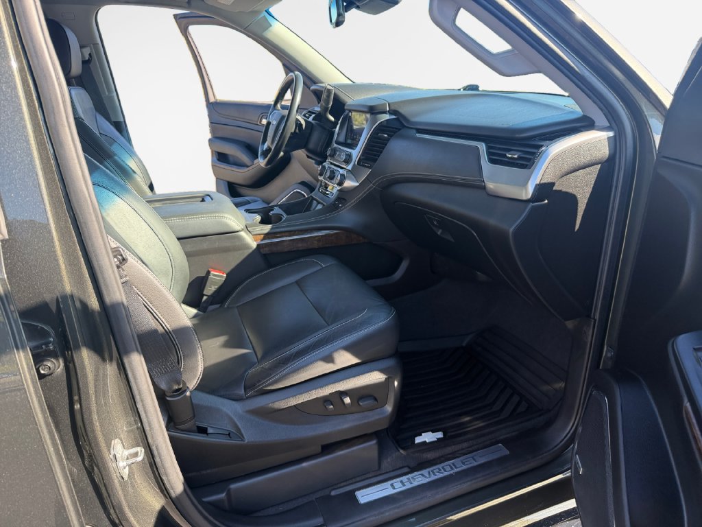 Certified 2019 Chevrolet Tahoe LT w/ LT Signature Package AWD/4WD image 26