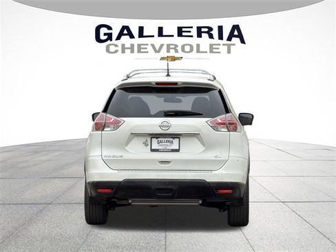 Used 2015 Nissan Rogue SL w/ SL Premium Package image 6