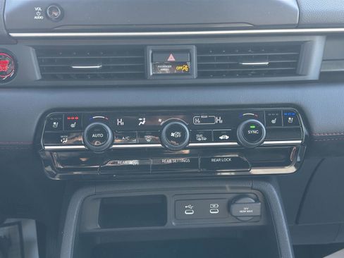 New 2026 Honda Pilot Black Edition image 24