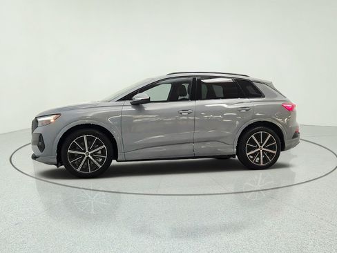 Used 2025 Audi Q4 e-tron Premium Plus RWD image 8