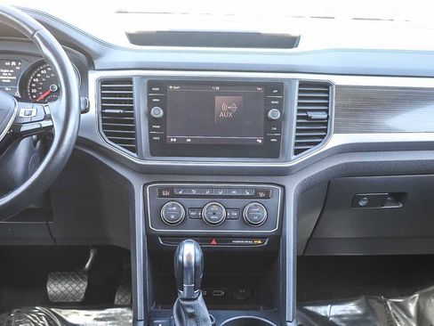 Used 2018 Volkswagen Atlas SE image 13