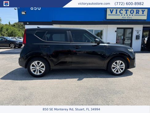 Used 2020 Kia Soul LX FWD image 5