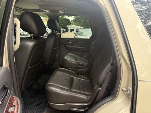 Used 2013 GMC Yukon Denali RWD image 14