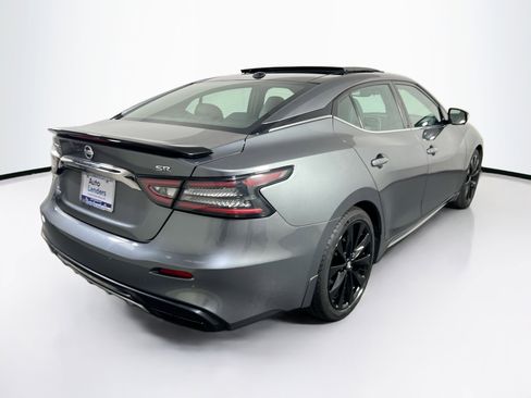 Used 2019 Nissan Maxima SR w/ Premium Package FWD image 5