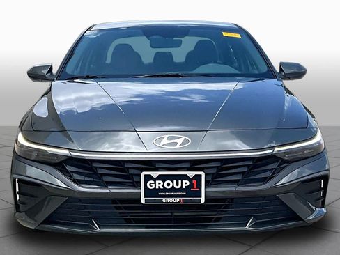 Certified 2024 Hyundai Elantra SEL FWD image 4