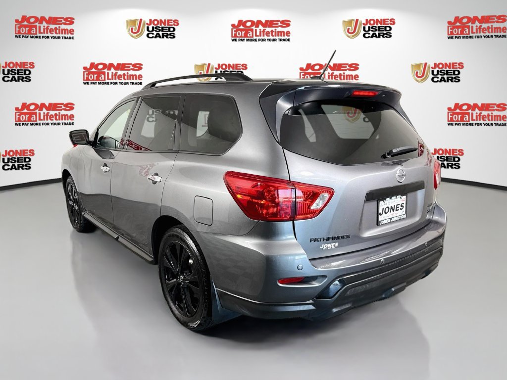 Used 2018 Nissan Pathfinder SL w/ Midnight Edition Package AWD/4WD image 2