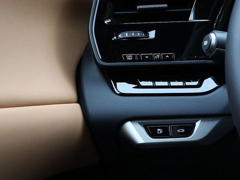 New 2026 Lexus RX 450h AWD image 26