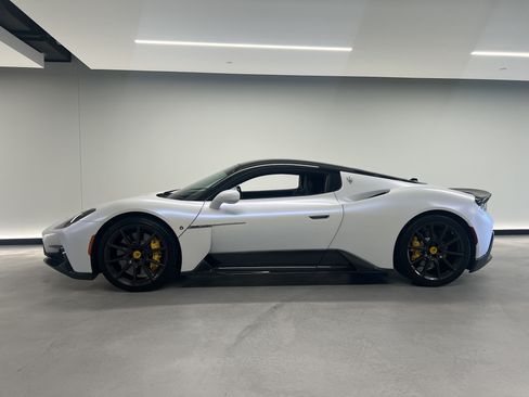 Used 2022 Maserati MC20 Coupe RWD image 2
