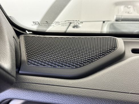 Used 2020 Jeep Gladiator Sport w/ Quick Order Package 24S image 17