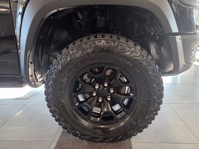 Used 2022 RAM 1500 TRX w/ TRX Level 1 Equipment Group AWD/4WD image 8