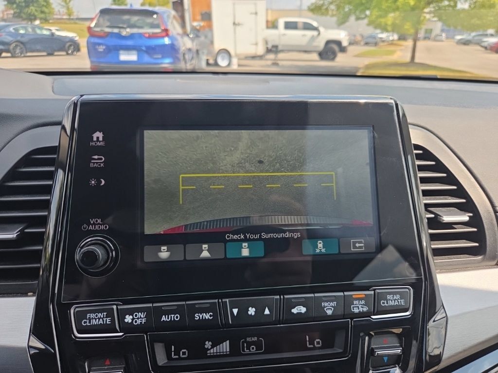 Used 2024 Honda Odyssey Touring image 61