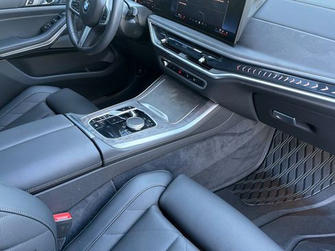 Used 2026 BMW X5 sDrive40i image 19