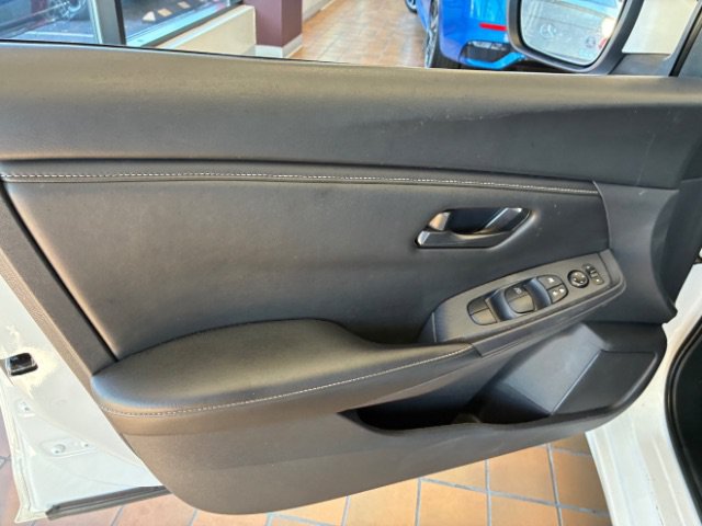 Used 2024 Nissan Sentra S FWD image 9