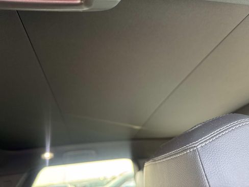 Used 2024 Land Rover Discovery Sport Dynamic SE image 10