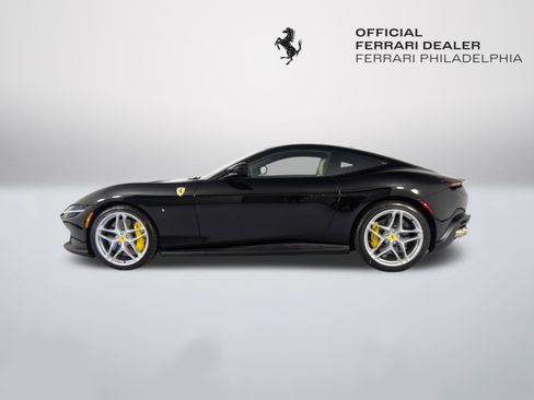 Certified 2022 Ferrari Roma RWD image 4