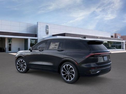 New 2026 Lincoln Nautilus Reserve AWD/4WD image 5