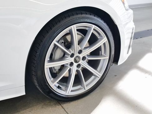 Used 2025 Audi A5 2.0T Premium Plus image 8