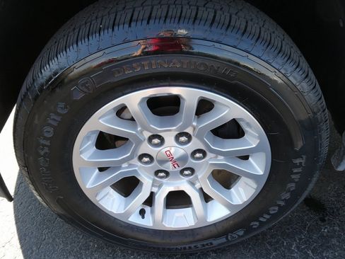 Used 2020 GMC Yukon SLT w/ Open Road Package image 10