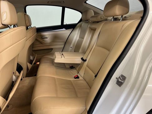 Used 2011 BMW 535i 535i image 32