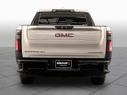 Used 2026 GMC Sierra EV Elevation AWD/4WD image 4
