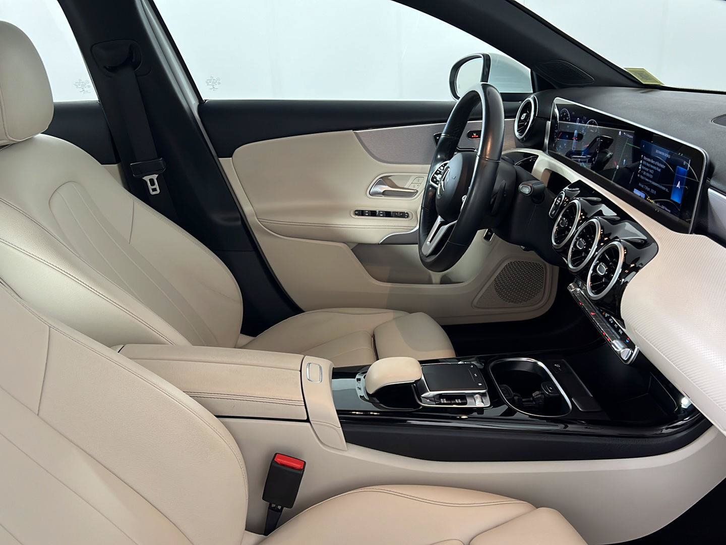 Used 2020 Mercedes-Benz A 220 4MATIC image 16