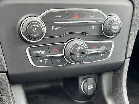 Used 2015 Dodge Charger R/T w/ Plus Group image 26