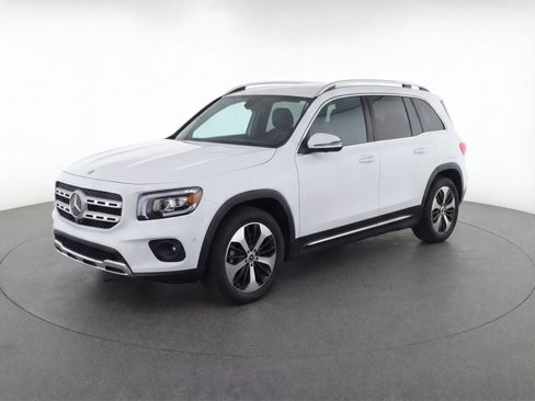 Used 2025 Mercedes-Benz GLB 250 GLB 250 image 3
