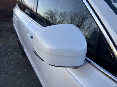 New 2026 Volvo XC90 B6 Plus w/ Protection Package Premier image 5