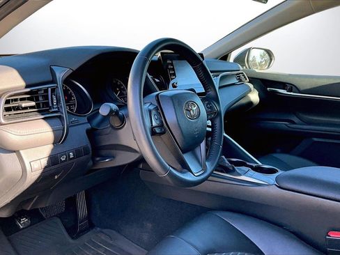 Used 2024 Toyota Camry SE image 17