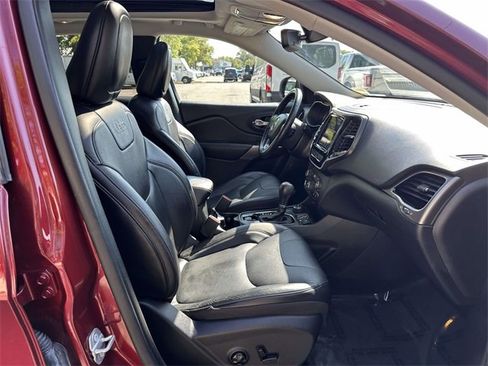 Used 2021 Jeep Cherokee Limited w/ Mopar Interior Package image 27