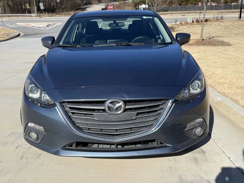 Used 2015 MAZDA MAZDA3 i Touring image 2