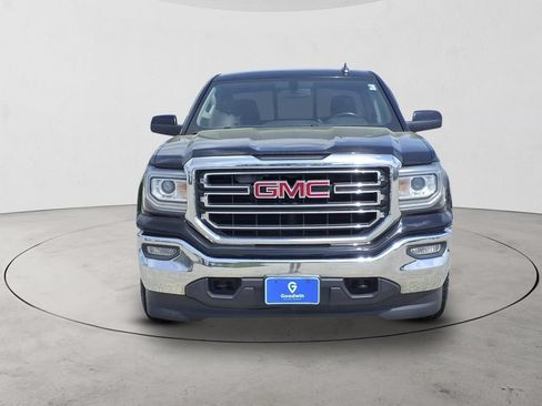 Used 2017 GMC Sierra 1500 SLE w/ SLE Value Package AWD/4WD image 3