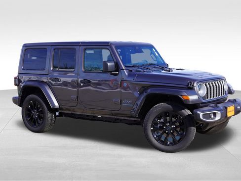 Certified 2025 Jeep Wrangler Unlimited Sahara w/ Safety Group image 2