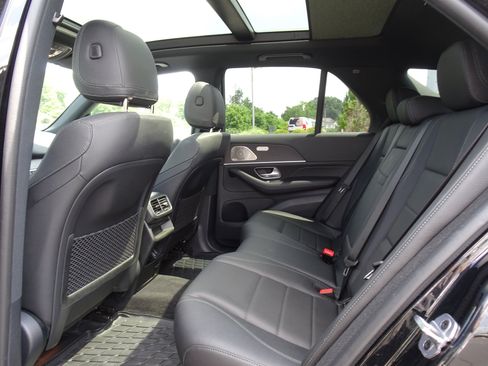 Used 2023 Mercedes-Benz GLE 350 4MATIC image 18