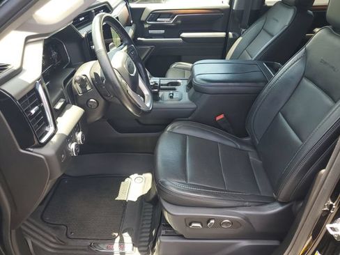 Used 2024 GMC Sierra 1500 Denali w/ Denali Reserve Package AWD/4WD image 5