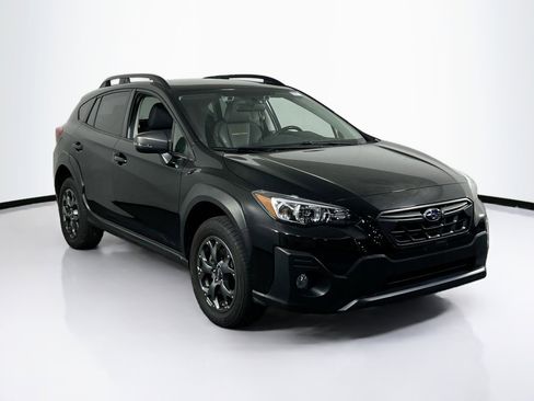 Used 2022 Subaru Crosstrek 2.5i Sport w/ Moonroof Package image 3