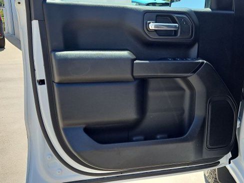 Used 2024 Chevrolet Silverado 1500 Custom w/ Turbomax Blackout Package RWD image 21