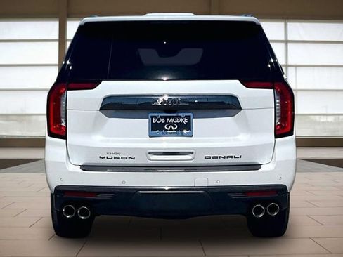 Used 2023 GMC Yukon Denali Ultimate AWD/4WD image 4