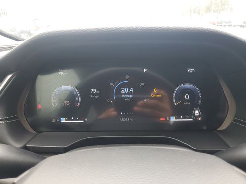 Used 2022 Jeep Grand Cherokee L Limited image 19