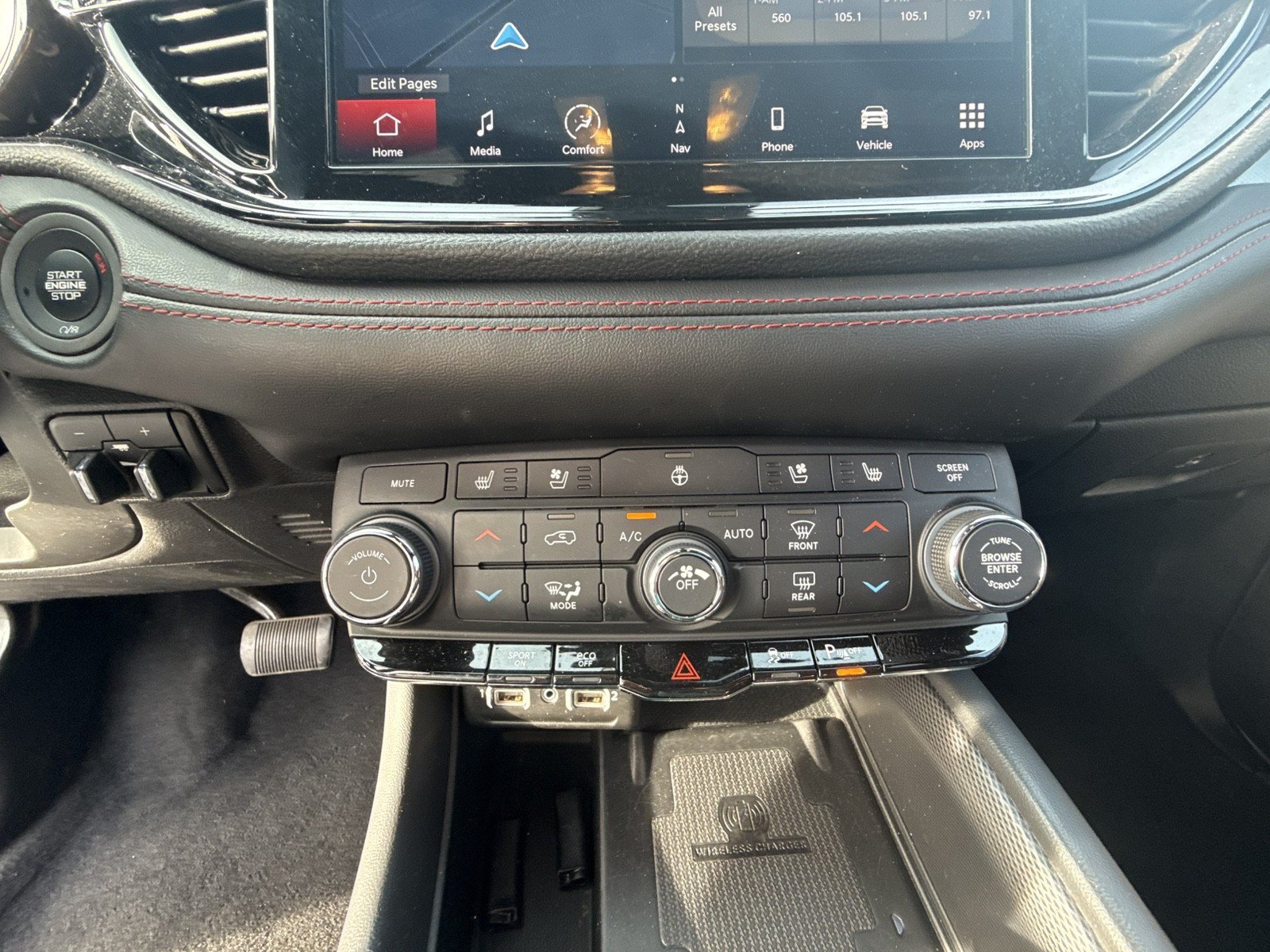 Used 2023 Dodge Durango R/T AWD/4WD image 13
