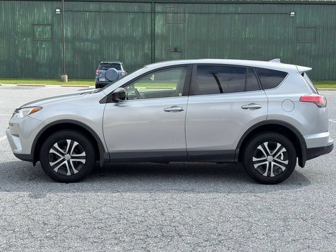 Used 2018 Toyota RAV4 LE w/ All Weather Liner Package AWD/4WD image 4