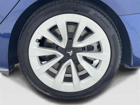 Used 2021 Tesla Model 3 Standard Range Plus image 58