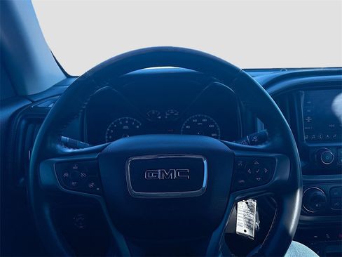 Used 2022 GMC Canyon AT4 w/ Trailering Package image 11