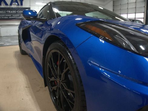 Used 2023 Chevrolet Corvette Stingray Preferred Conv w/ Battery Protection Package image 29