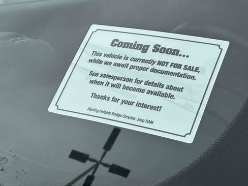 Used 2023 Jeep Renegade Limited w/ Sun/Sound Group image 34